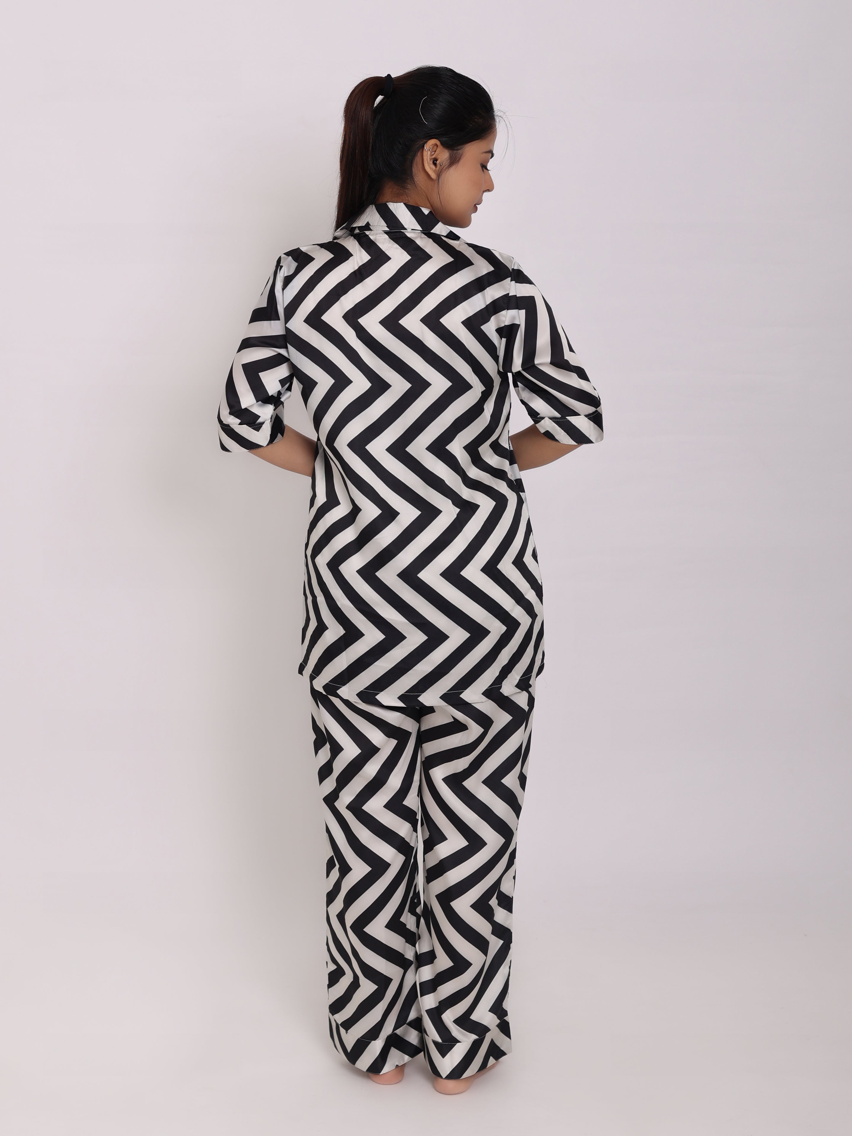 Black And White Wide Chevron Satin Night Suit