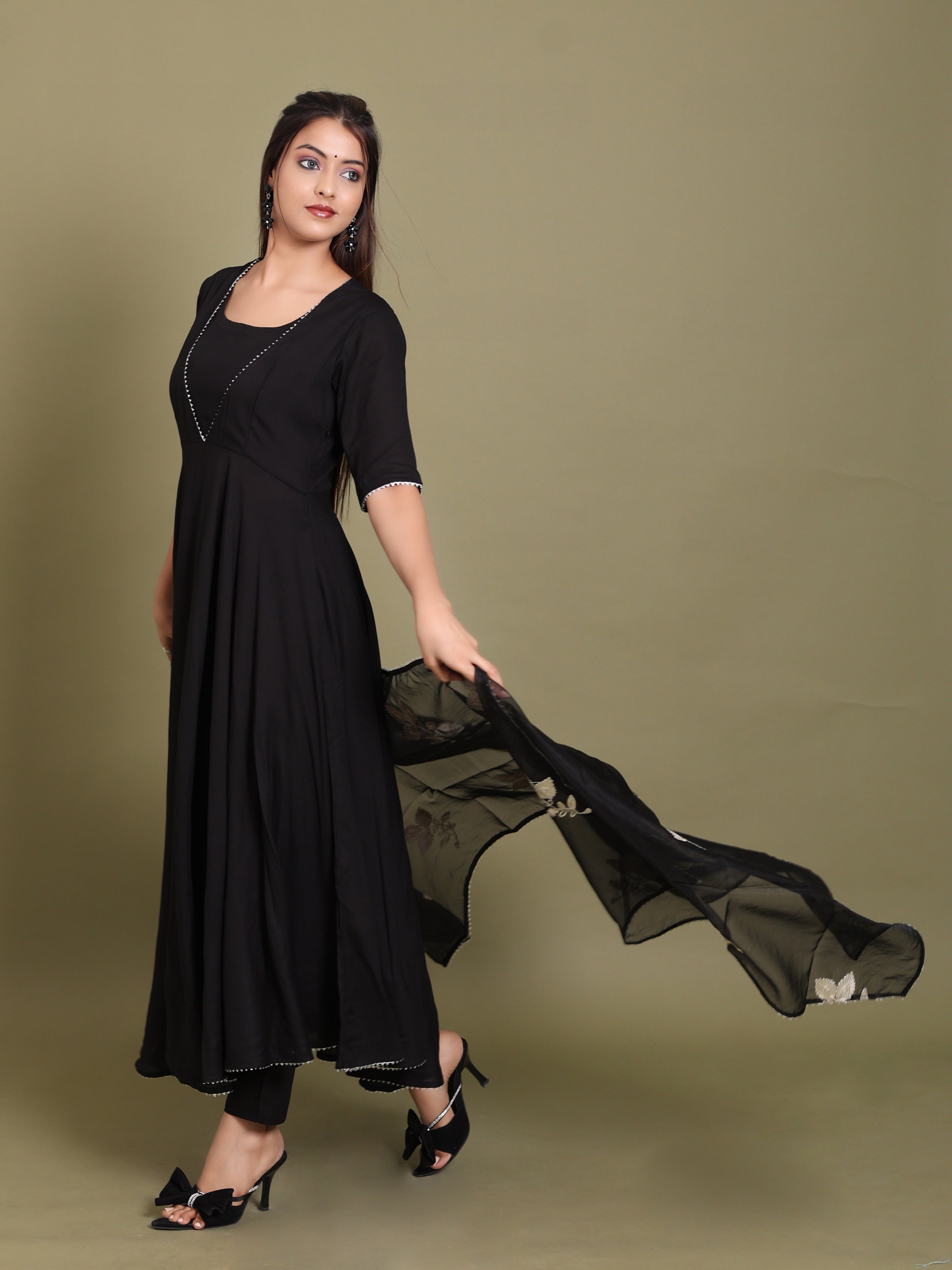 Smokey Black Suit Set