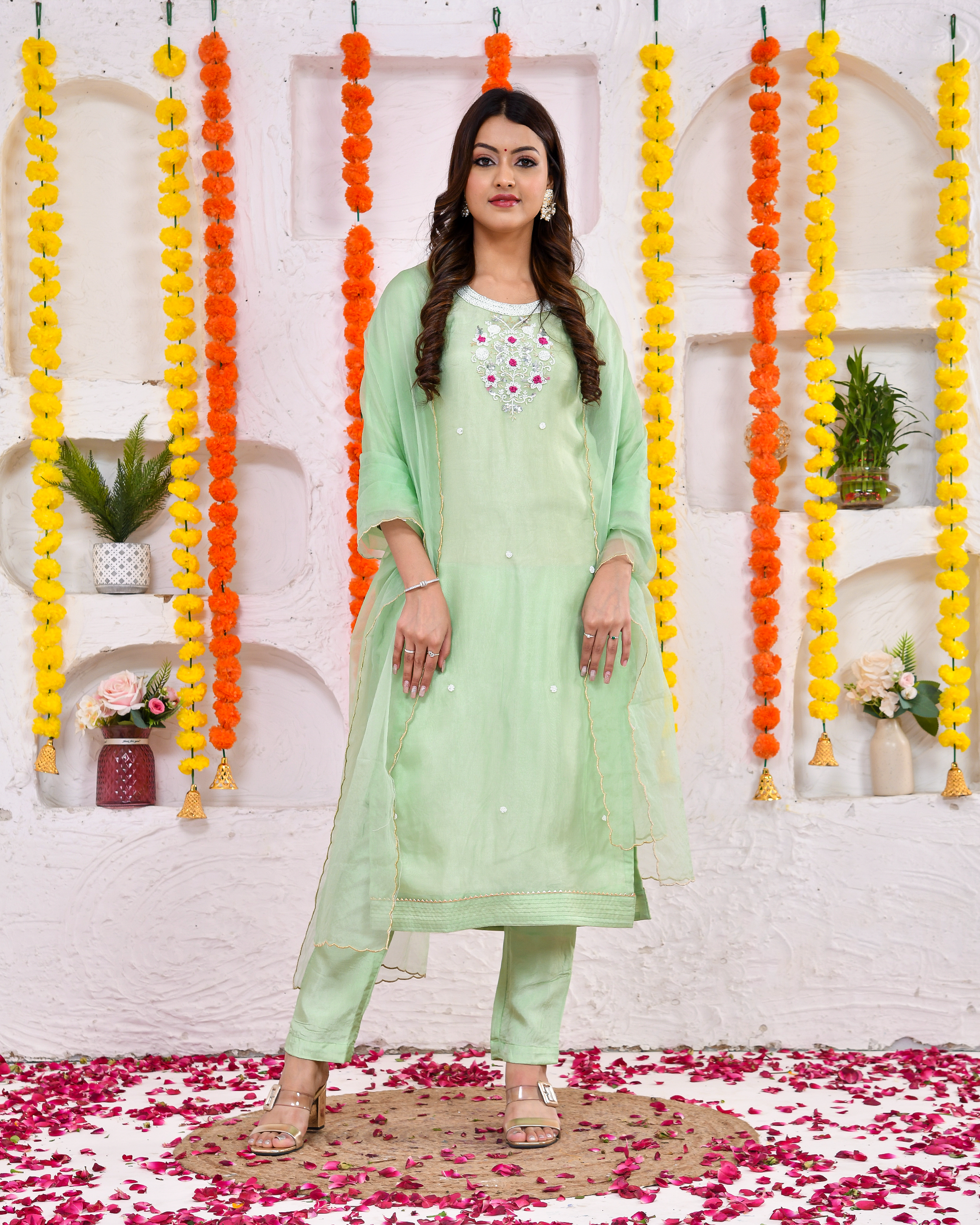 Khaas Green Silk Suit Set With Duppta