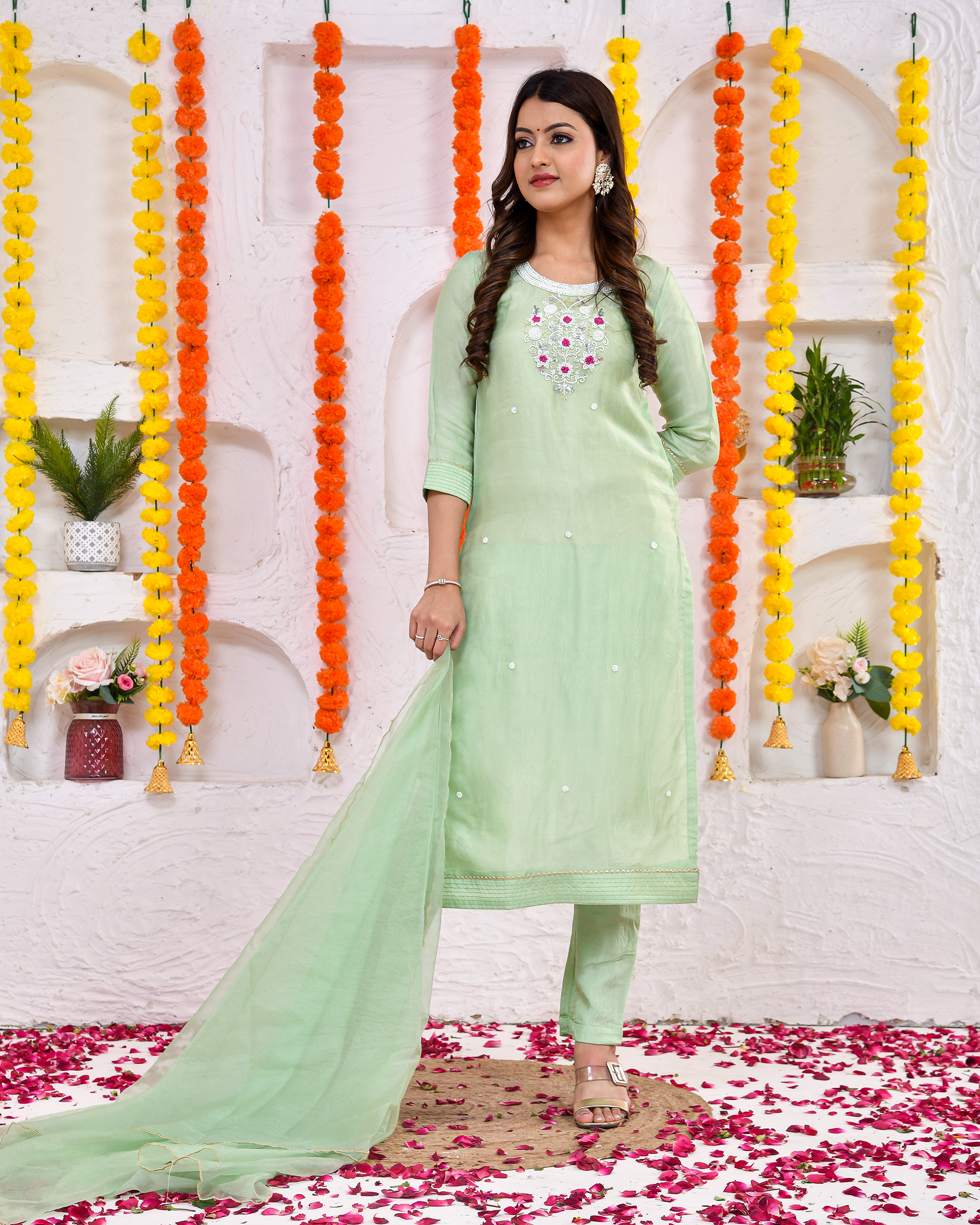 Khaas Green Silk Suit Set With Duppta