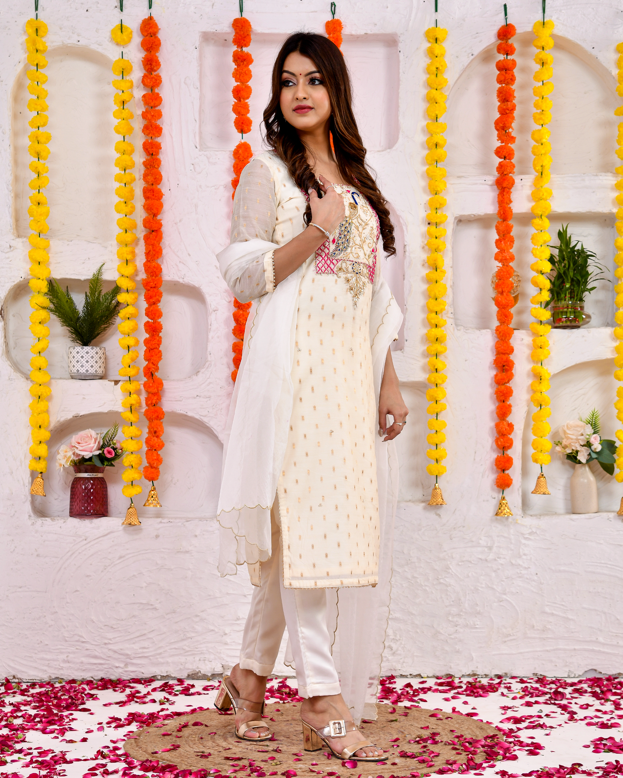 Pearl Gold Chanderi Suit Set With Duppta