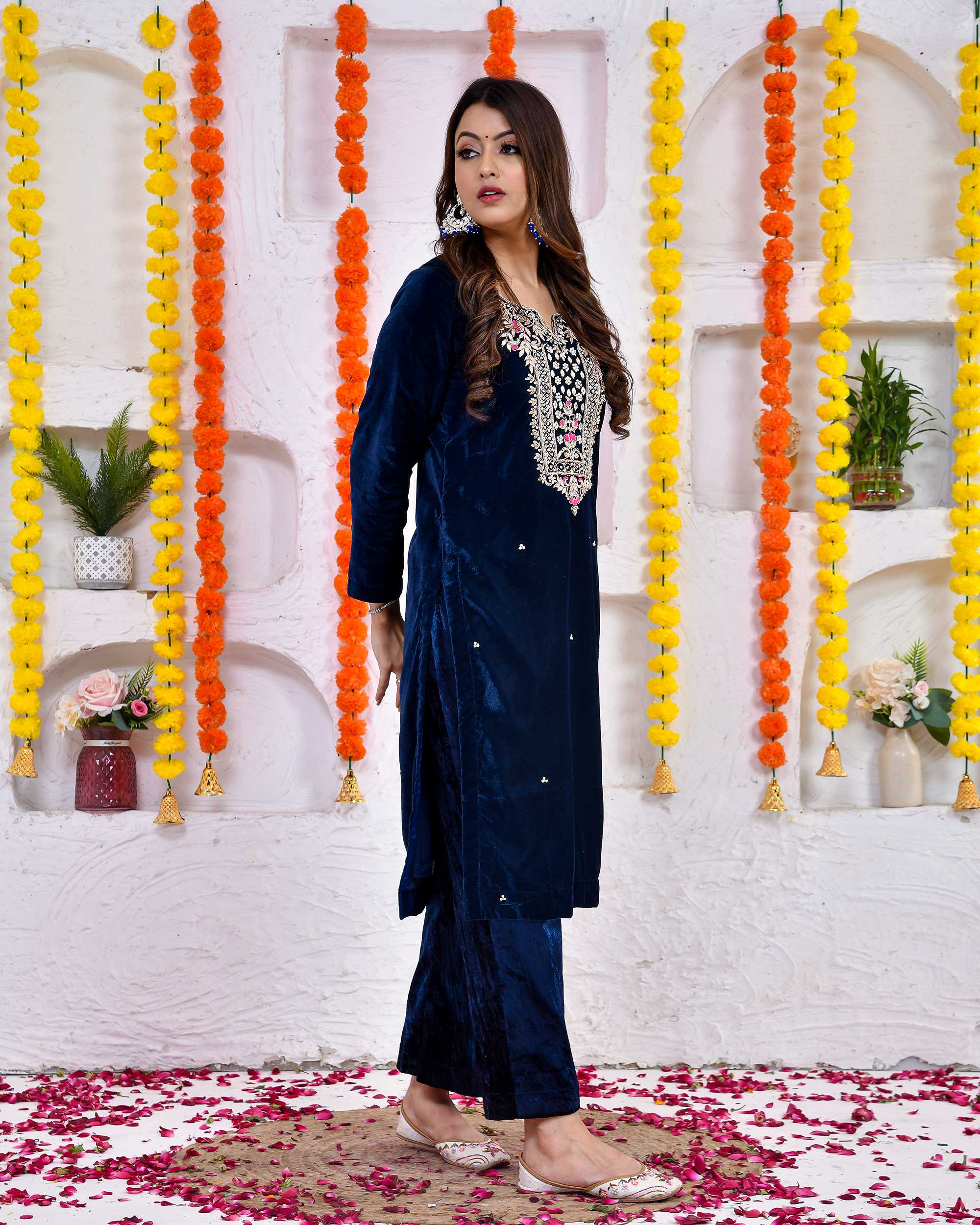 Crystal Blue Velvet Kurta And Palazoo