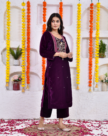 Madhubala Velvet Kurta And Pant