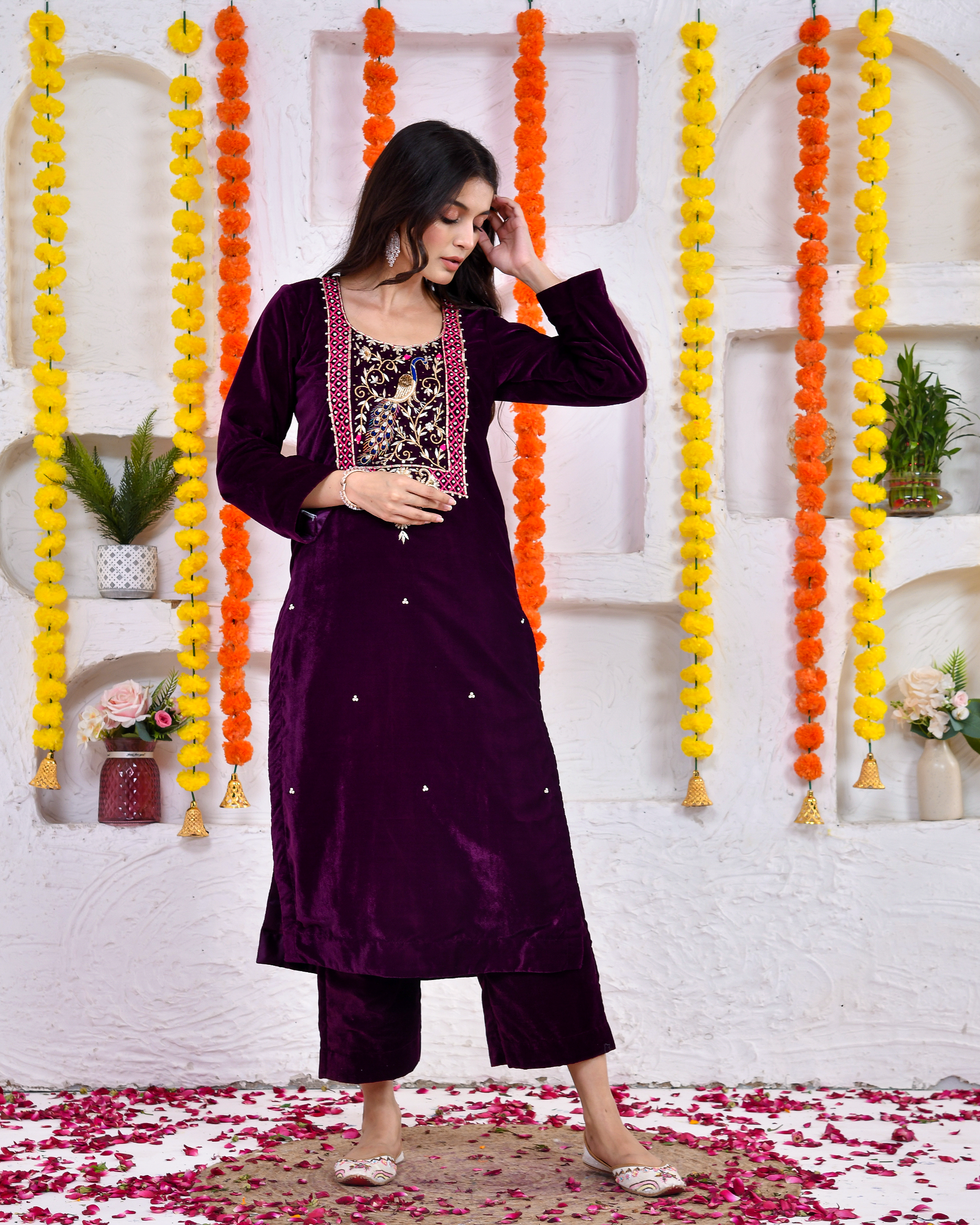 Madhubala Velvet Kurta And Pant
