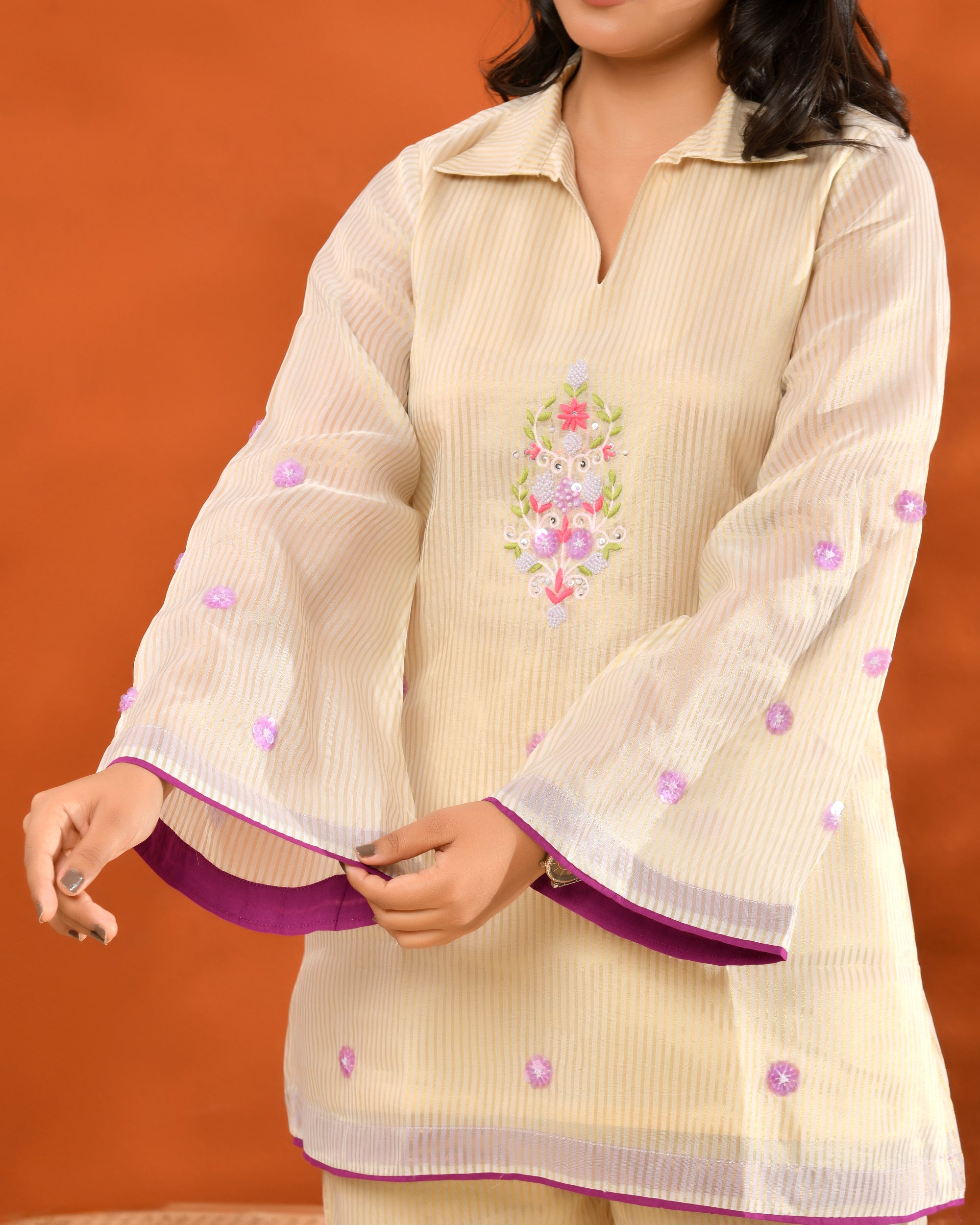 Ivory Handwork Coller Coord Set