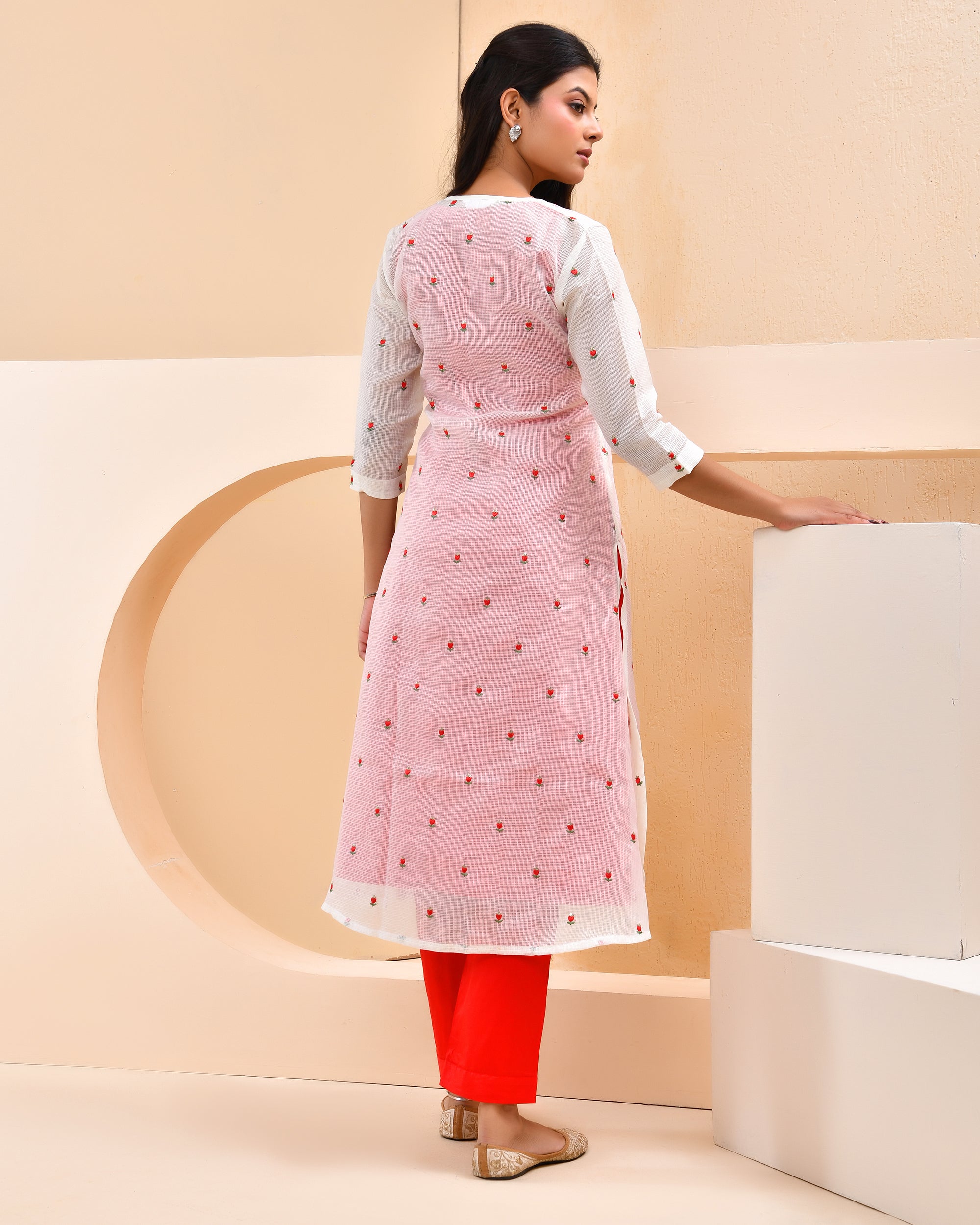 White Embroidered Doriya Set