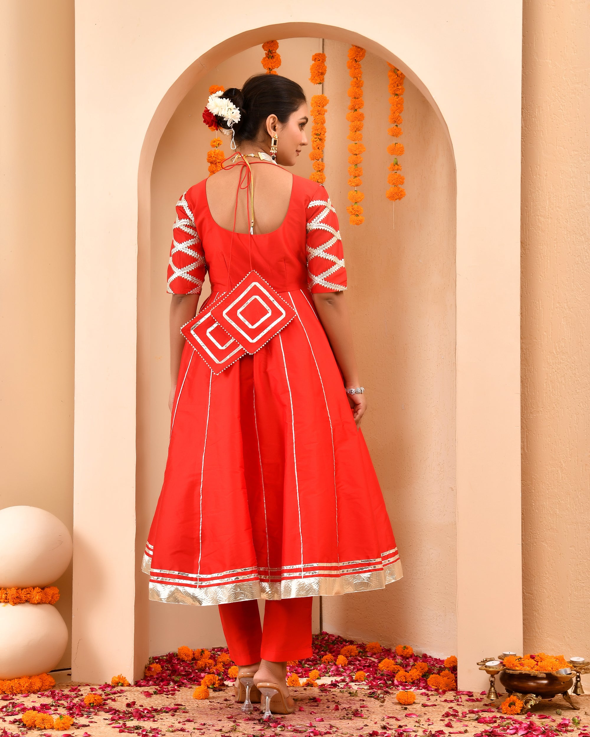 Saadgi Red Anarkali Set