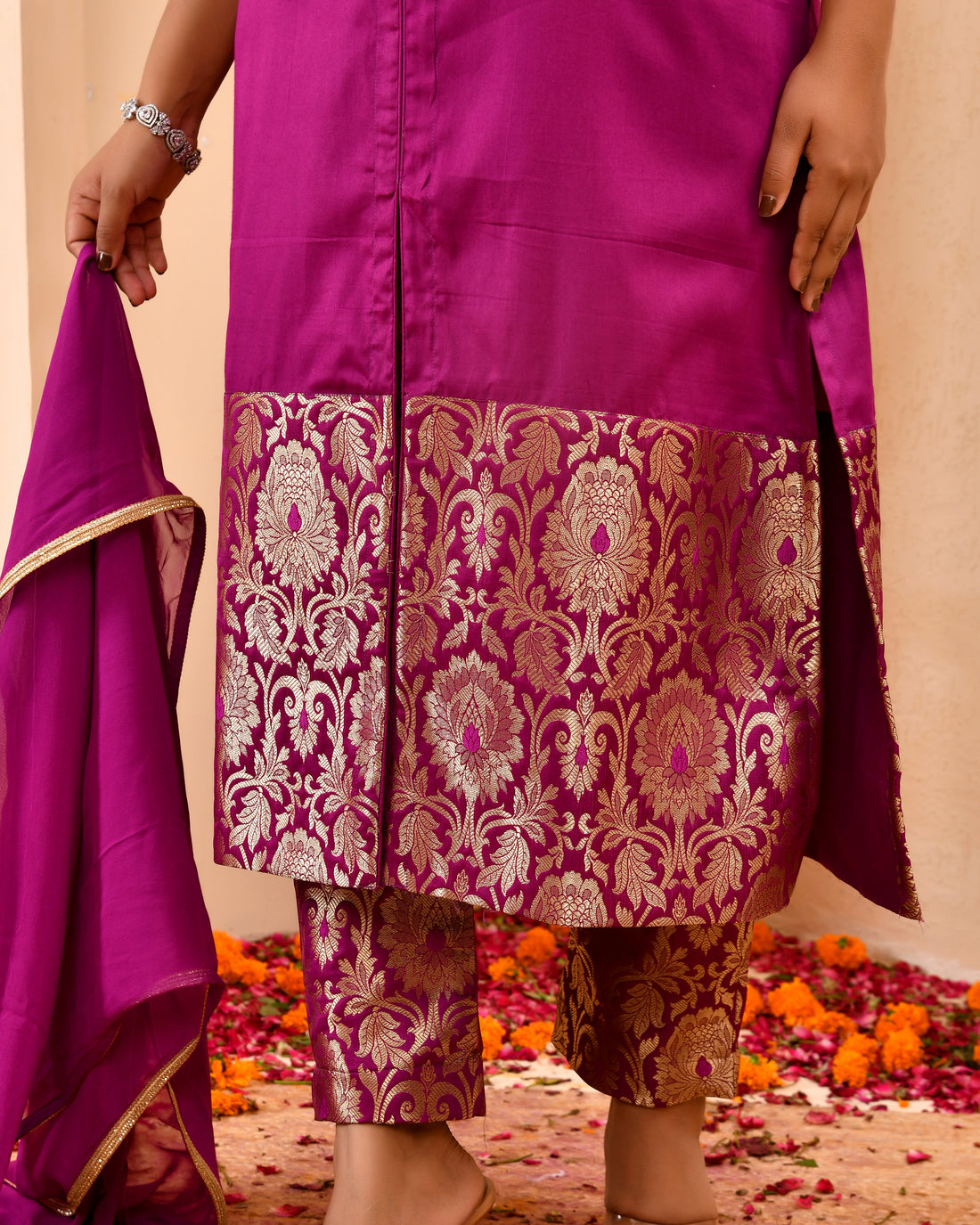 Vamika Brocade Duppta Set